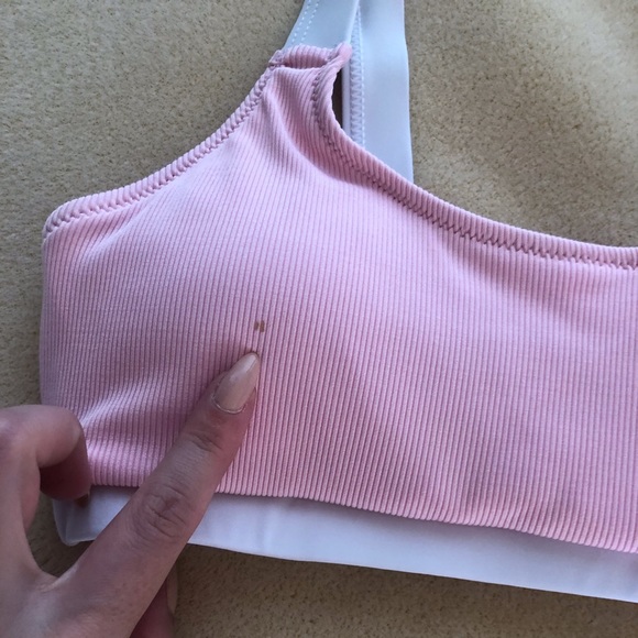 Pink bikini - Picture 4 of 4